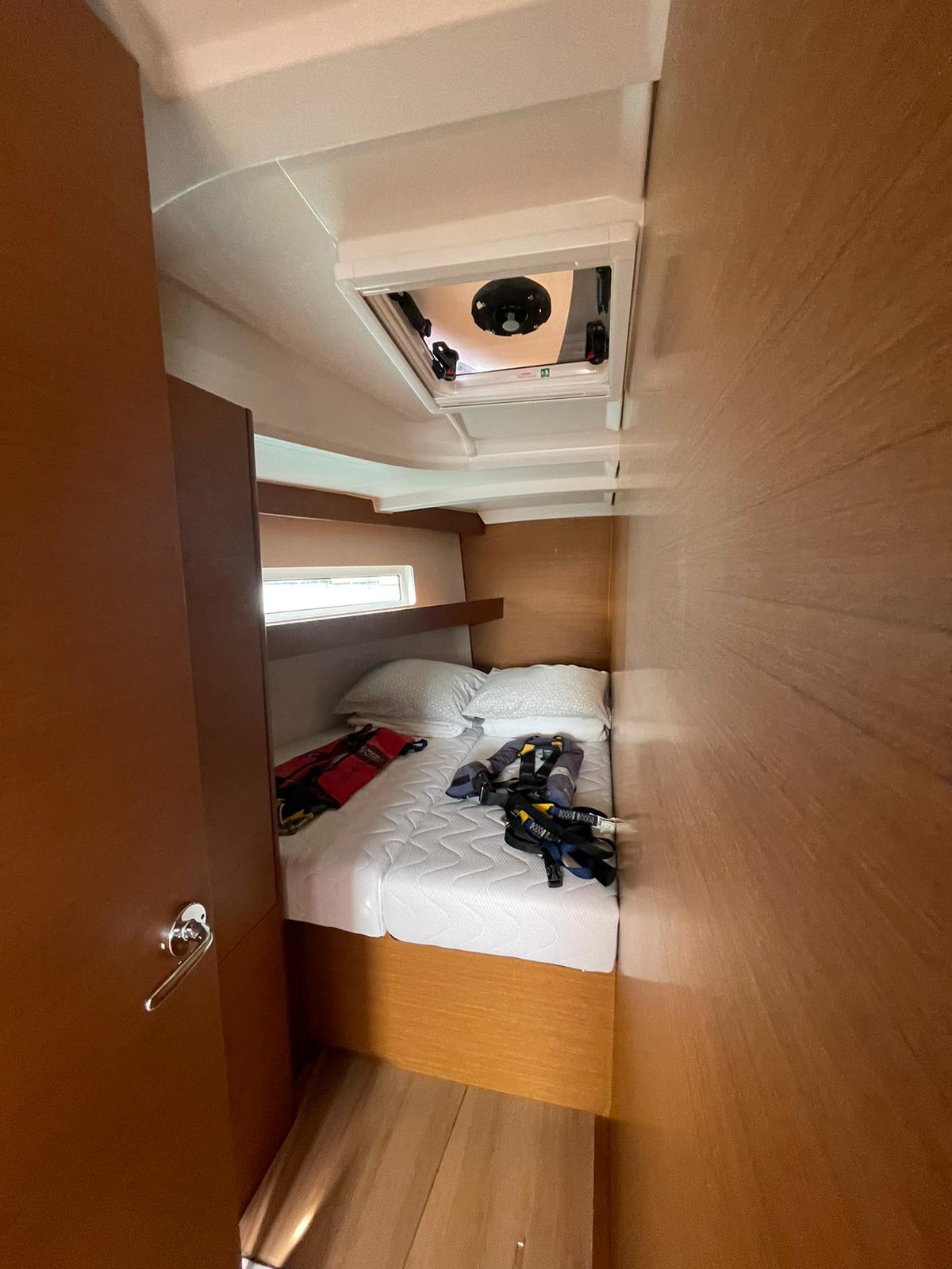 Sun Odyssey 440 — photo 26