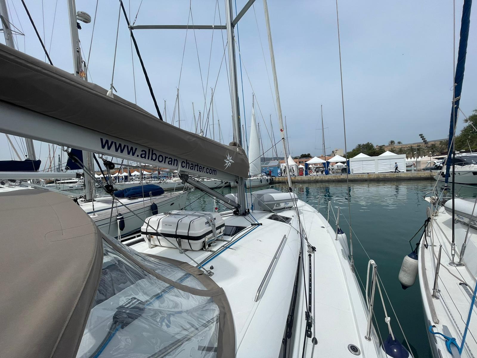 Sun Odyssey 440 — photo 19