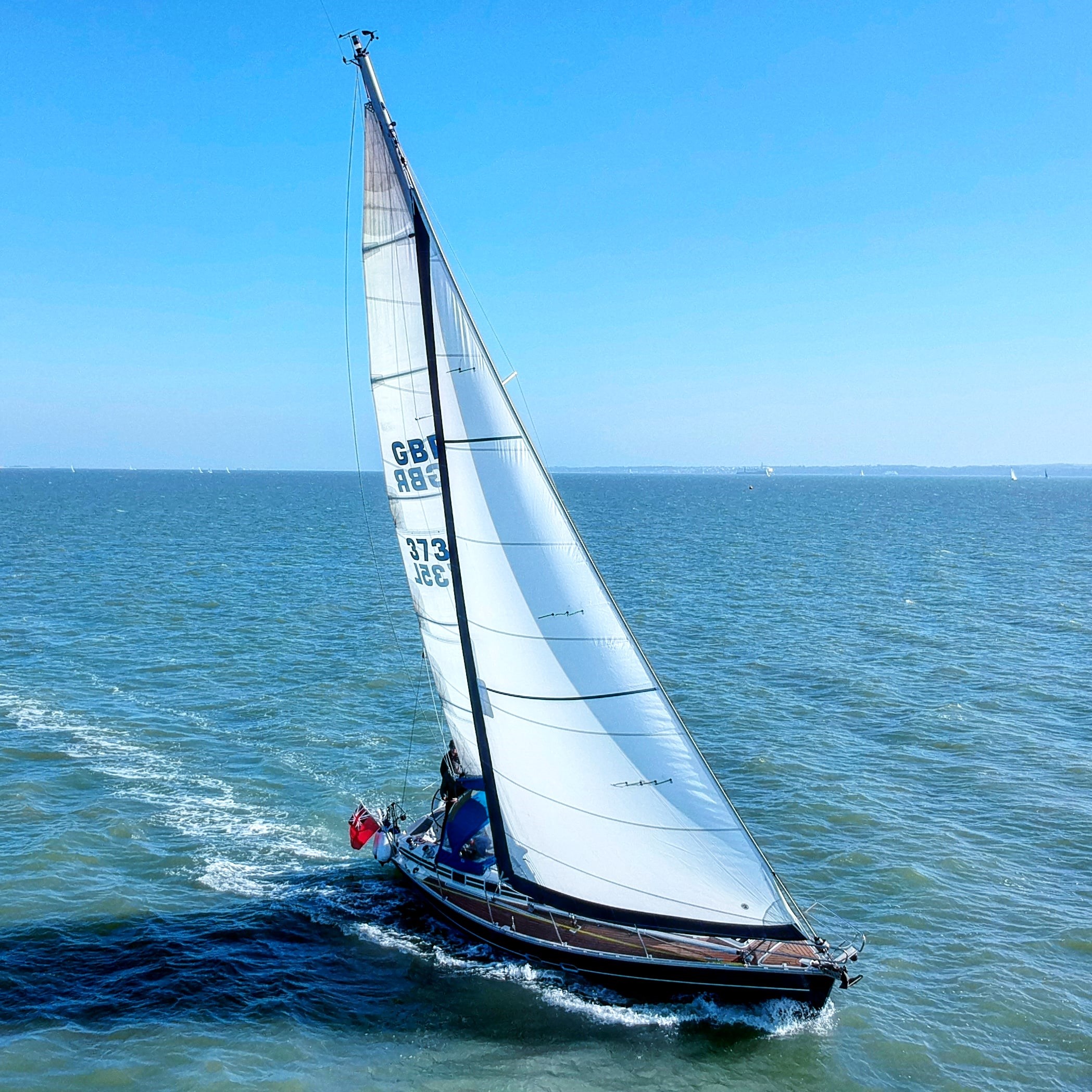 Bavaria 35 Cruiser — photo 3