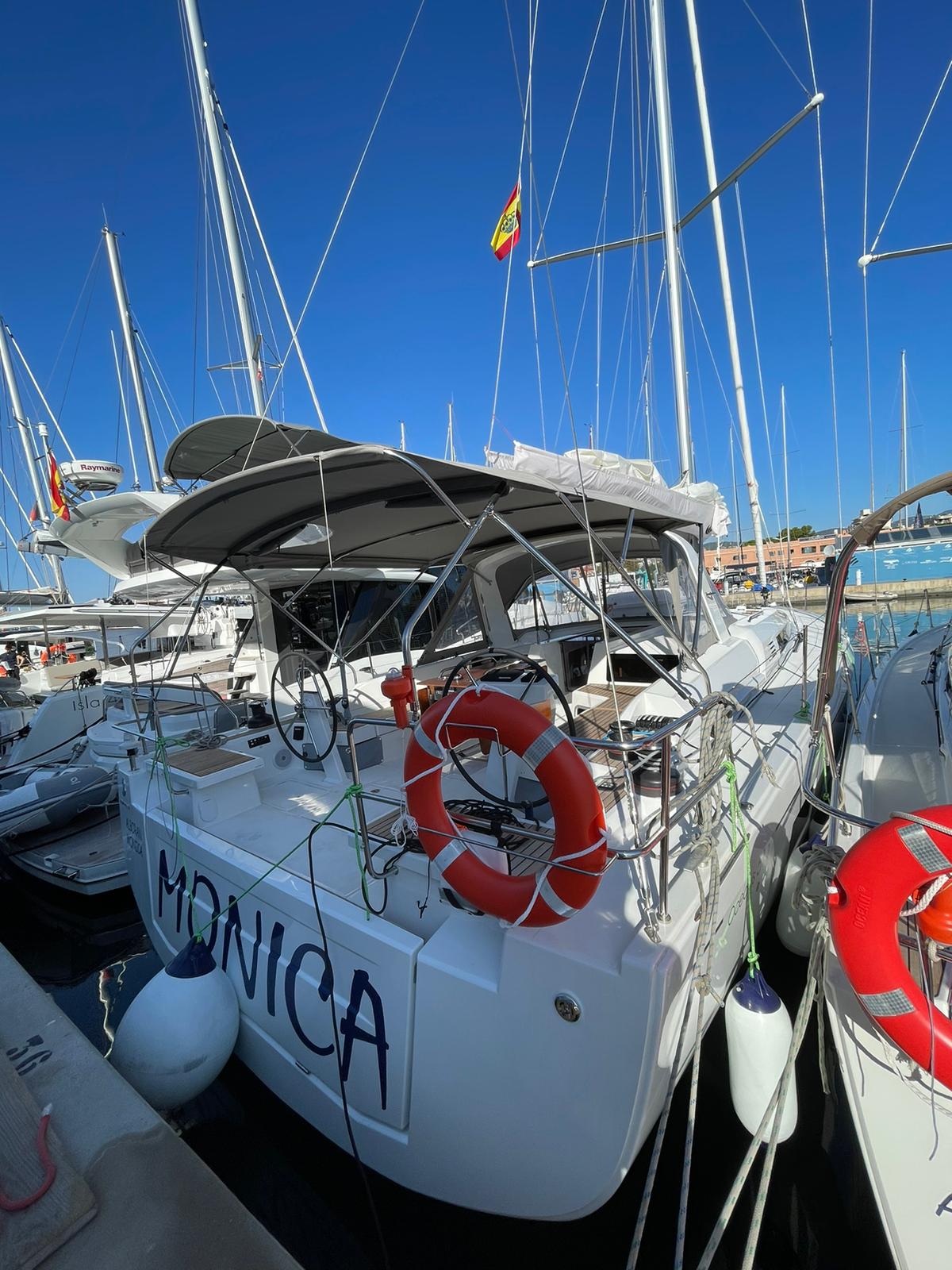 Oceanis 51.1 — photo 3