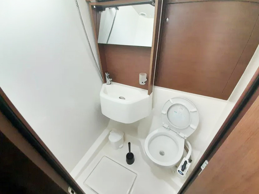Oceanis 51.1 — photo 6