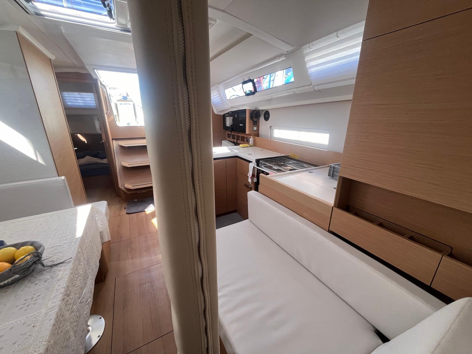 Sun Odyssey 410 — photo 5