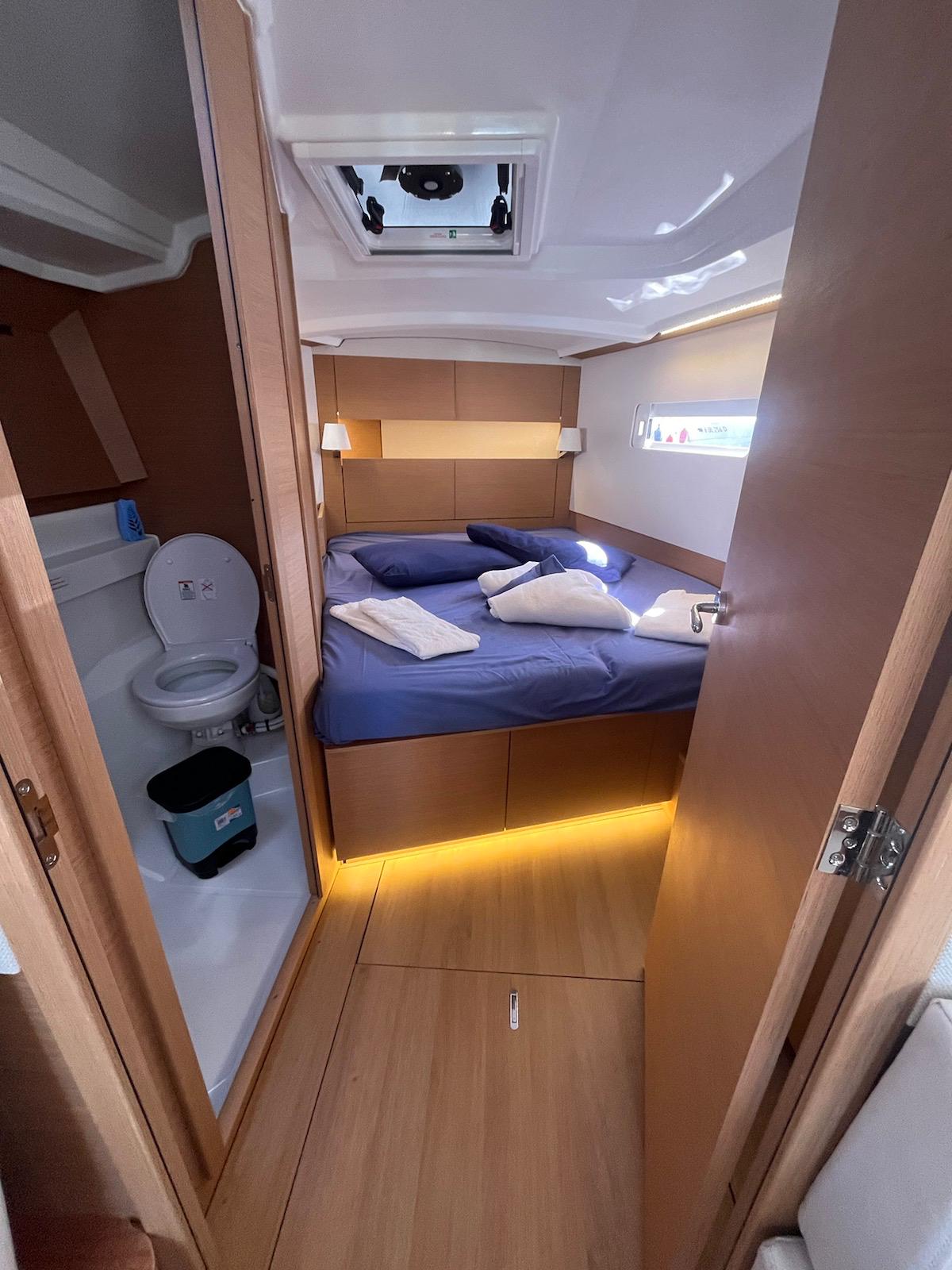 Sun Odyssey 410 — photo 15