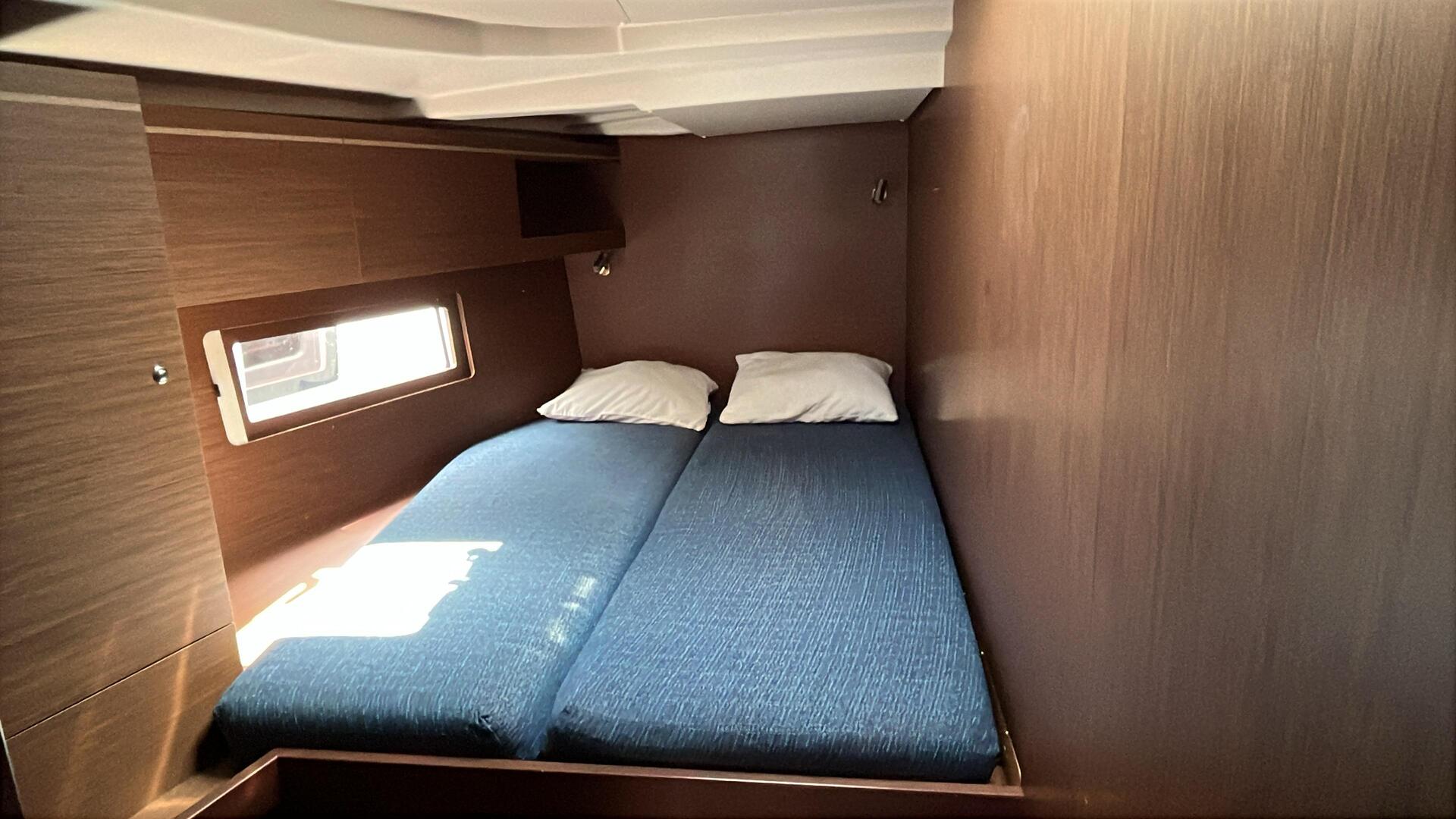 Oceanis 51.1 — photo 4