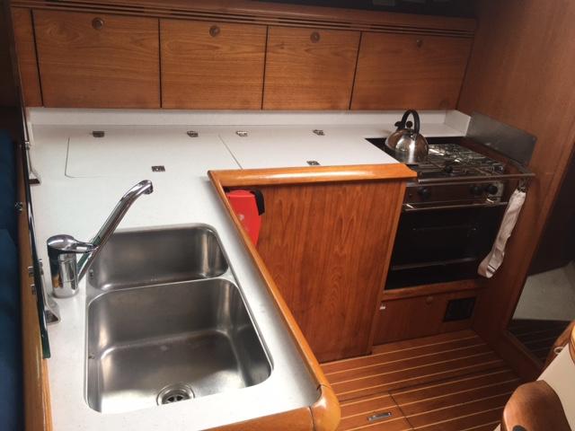 Sun Odyssey 43 — photo 14