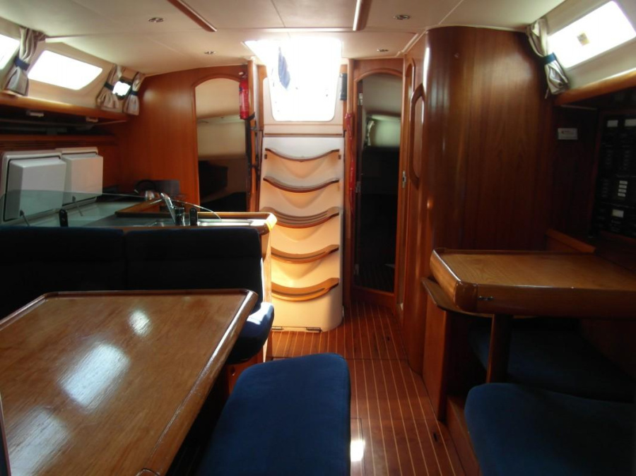 Sun Odyssey 43 — photo 6