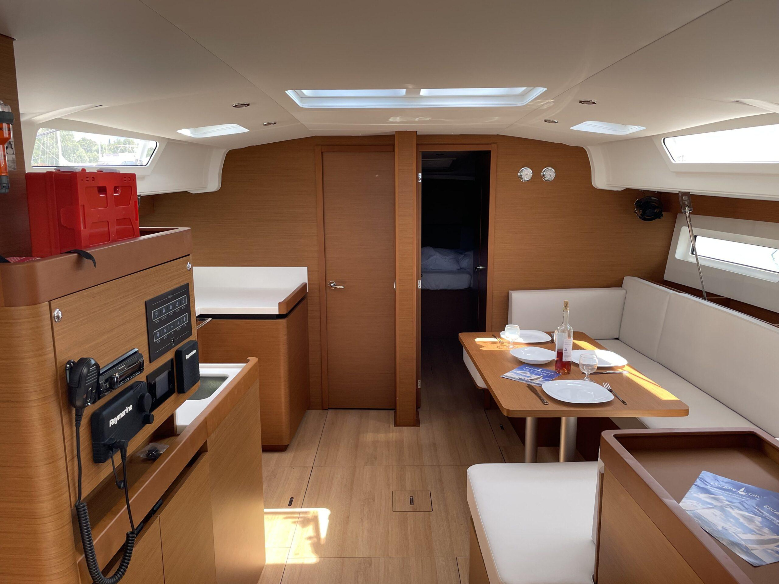 Sun Odyssey 490 — photo 4