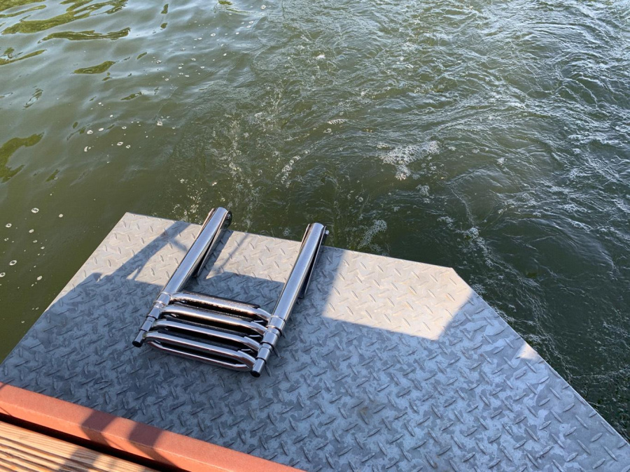 Marina EldenburgParty & Badefloss — photo 19