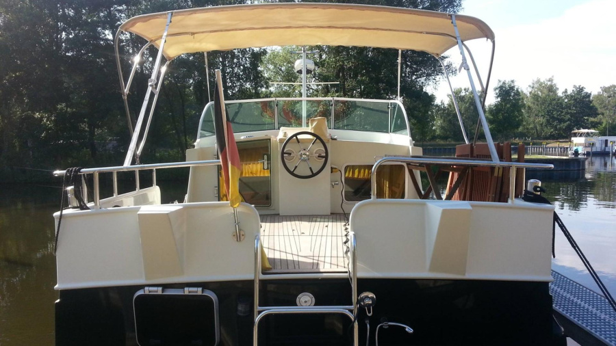 LinssenDutch Sturdy 380 AC Twin — photo 4