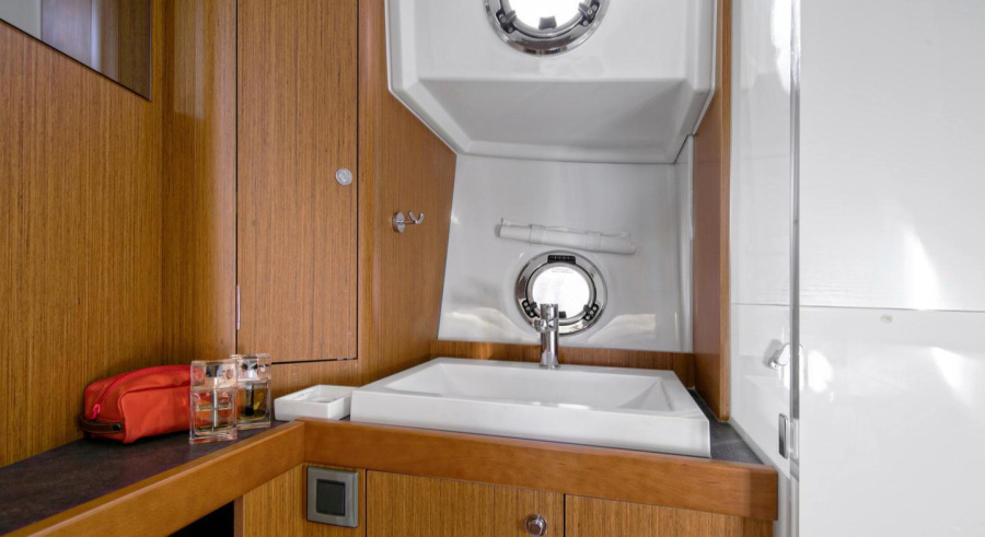 BeneteauSwift Trawler 35 — photo 12