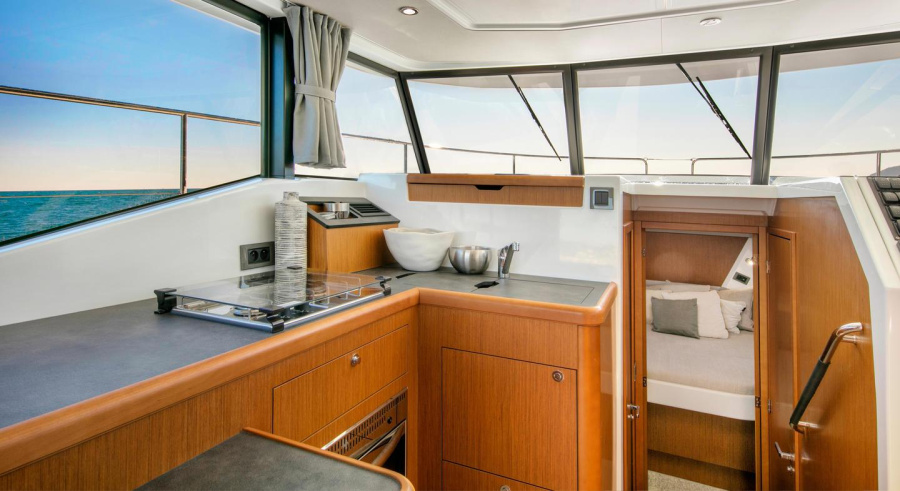 BeneteauSwift Trawler 35 — photo 9
