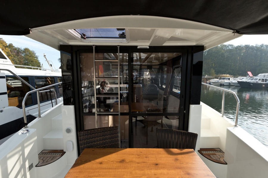 Cobra YachtsFutura 36 — photo 25