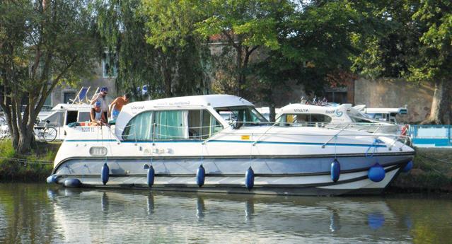 Photo #1 - ClassicNicols 1100 (1209) en  - 600