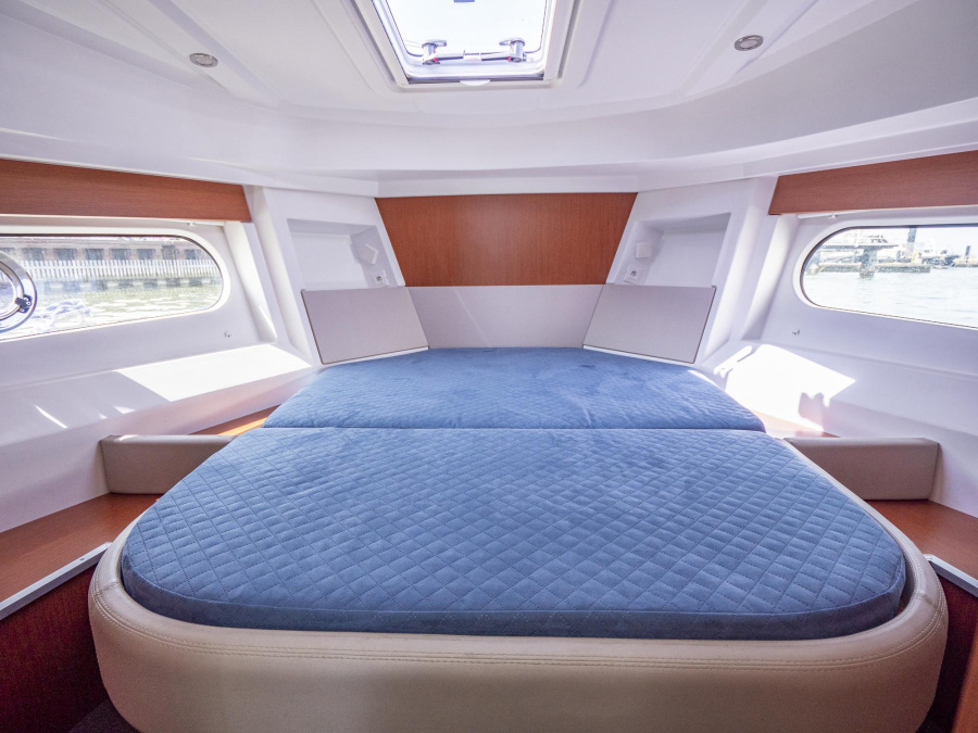 BeneteauSwift Trawler 30 — photo 8