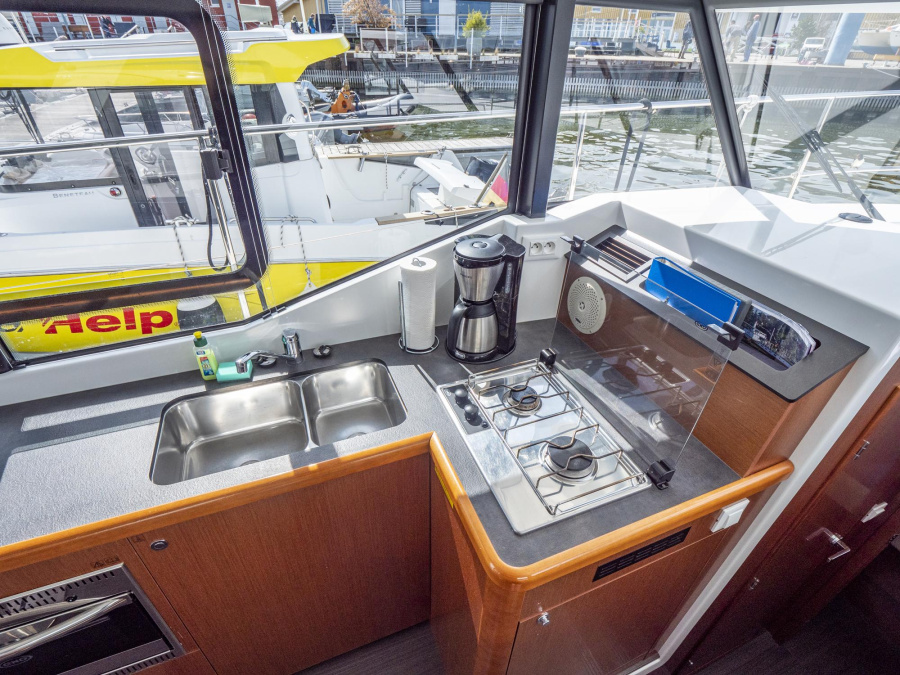 BeneteauSwift Trawler 30 — photo 4