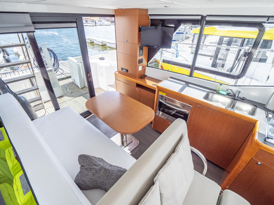 BeneteauSwift Trawler 30 — photo 6