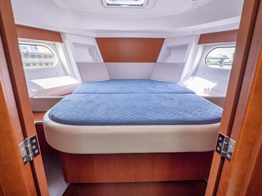 BeneteauSwift Trawler 30 — photo 11