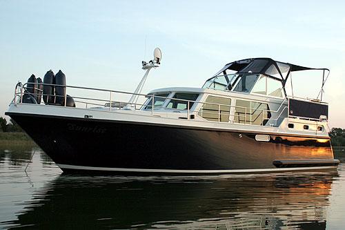 Photo #1 - Proficiat1200 Elegance (Sunrise) en Charterpoint Müritz oHG - 1821