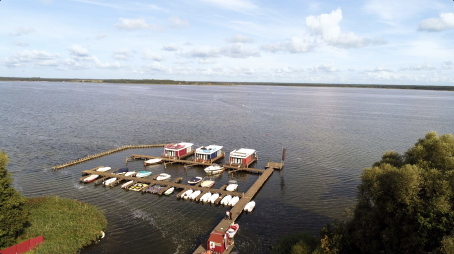 1Floating 44 Schwimmferienhaus — photo 22