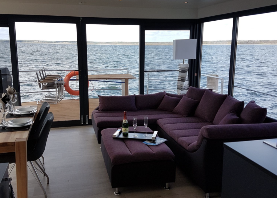 1Floating 44 Schwimmferienhaus — photo 4