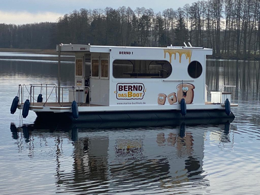 Bernd das Boot 1 - 0
