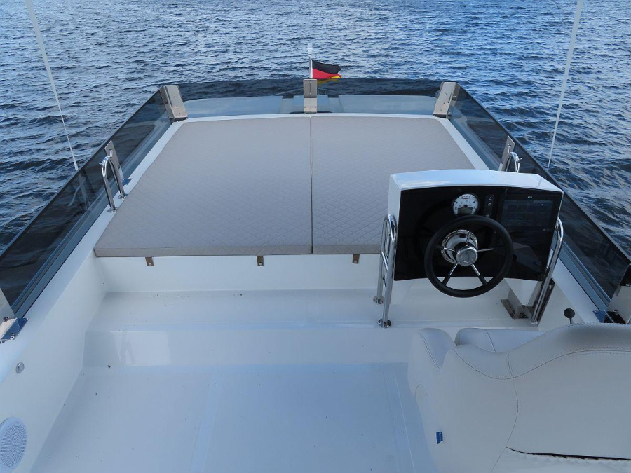 Cobra YachtsSeamaster 45 — photo 14