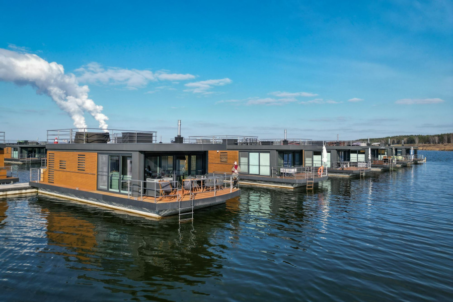 FLOATING44-2 — photo 20