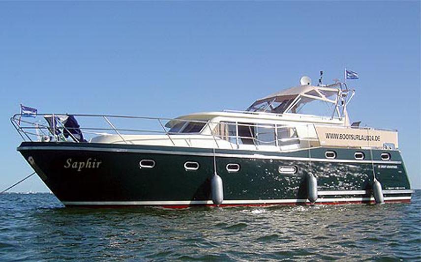 Photo #1 - MYAdvantage 42 (Saphir) en Marina - 2000