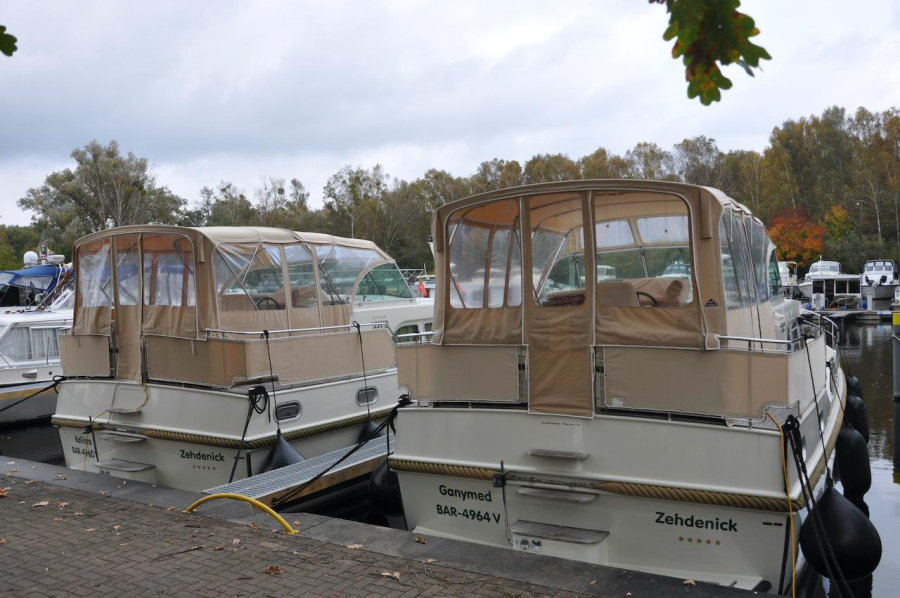 Photo #1 - LinssenGrand Strudy 40.9 (Kallisto) en Brehm & Presch Marina GbR / Marina Alter Hafen - 2011