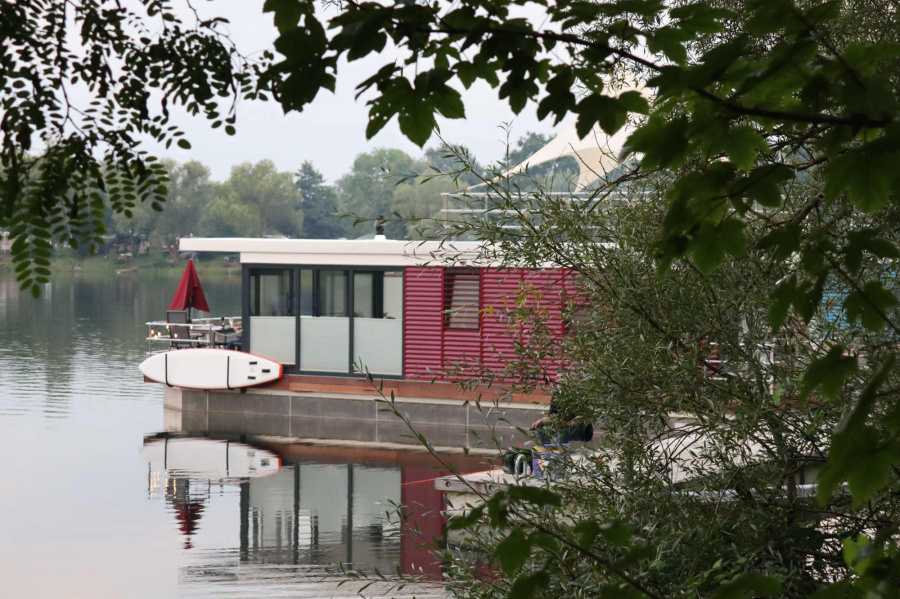 FLOATING44 — photo 7