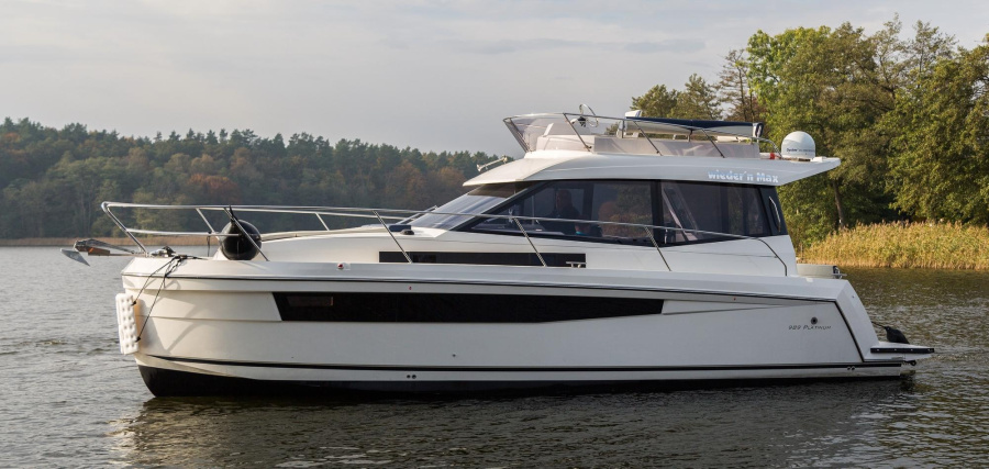 Platinum989 Flybridge — photo 3