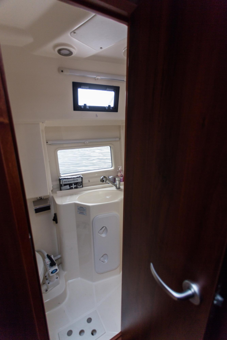 Platinum989 Flybridge — photo 8