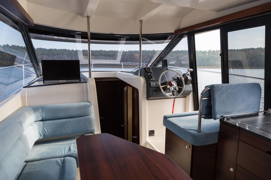 Platinum989 Flybridge — photo 4