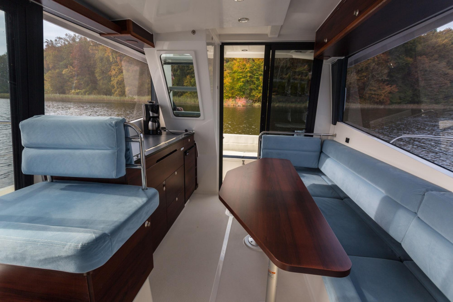 Platinum989 Flybridge — photo 15