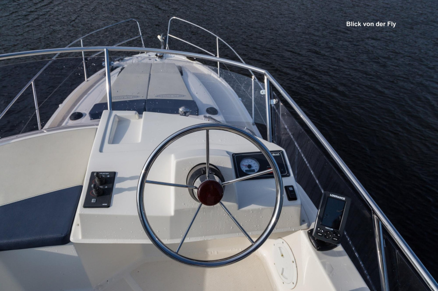 Platinum989 Flybridge — photo 22