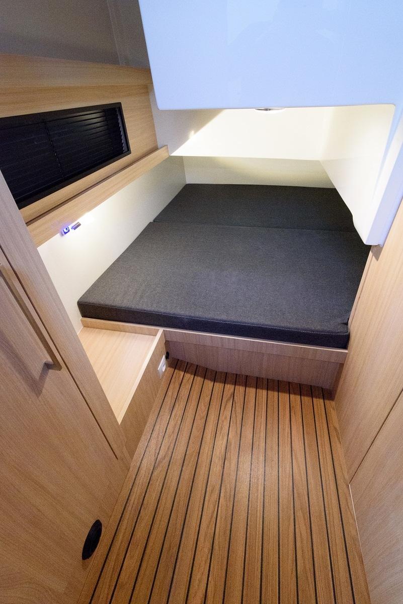 Futura40 Flybridge — photo 7
