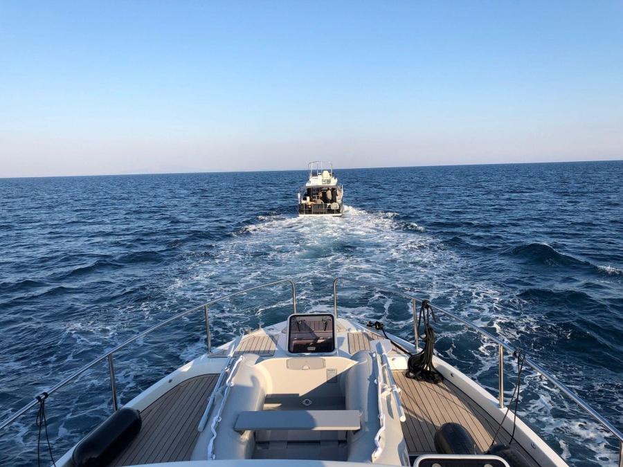 Futura40 Flybridge — photo 11