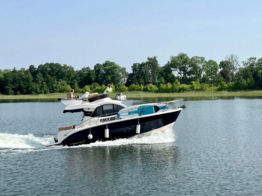 Faeton300 Flybridge — photo 16