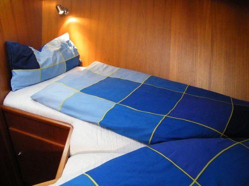FB-YachtcharterYachtbouw 2000 / Aqua Yacht 1080 — photo 2