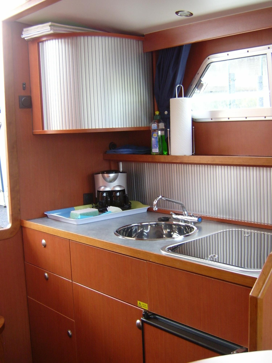 FB-YachtcharterMarco / 860 AK New Line — photo 4
