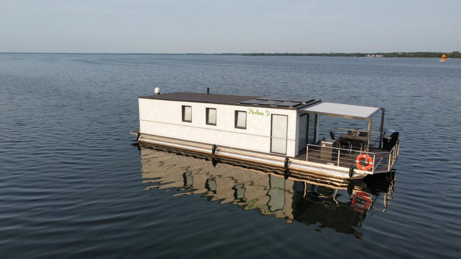 Photo #1 - vonAnker1st Class Werftbau (Marlene D) en Marina - 2171