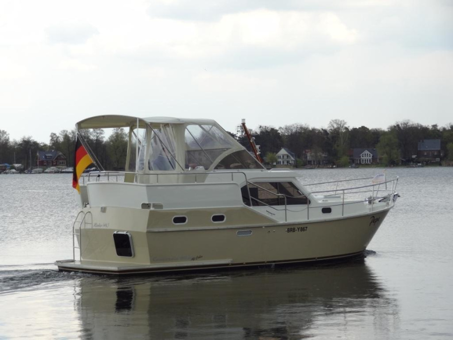 Photo #1 - Concordia92 AC "Pepe & King Arthur" (Pepe) en Brehm & Presch Marina GbR / Marina Alter Hafen - 2198
