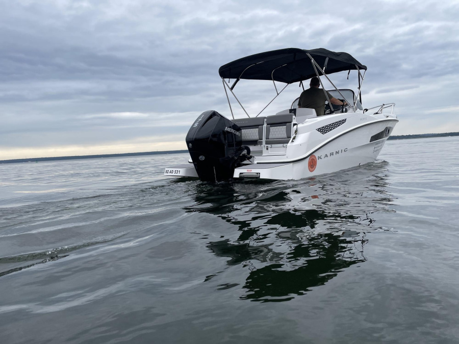 Photo #1 - KarnicKARNIC SL 602 (KARNIC SL 602) en Yachthafenresort - 2465