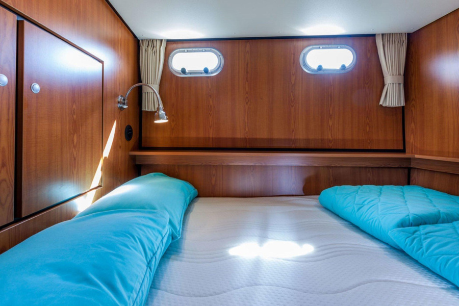 Linssen349 GS — photo 11