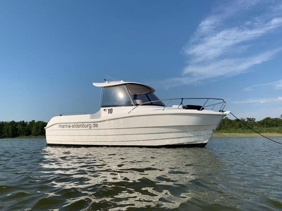 Photo #1 - DarekTexas 540 (11 Texas 540 Pilothouse) en Marina Eldenburg - 2794