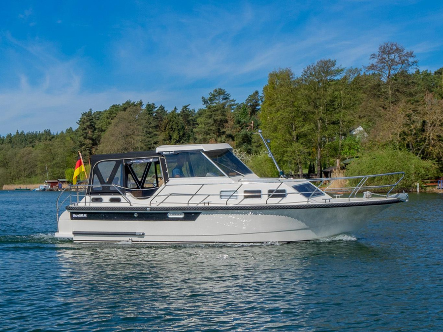 Photo #1 - GrunoMarco 860 (Seeadler 4) en Marina Eldenburg - 2821