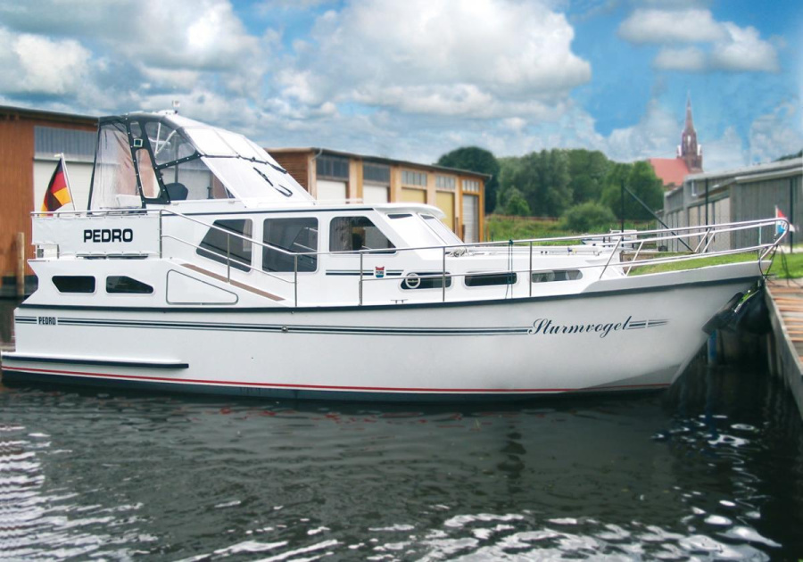 Photo #1 - PedroKreuzer 32 AK (Sturmvogel) en Hafen Neukalen - 2819