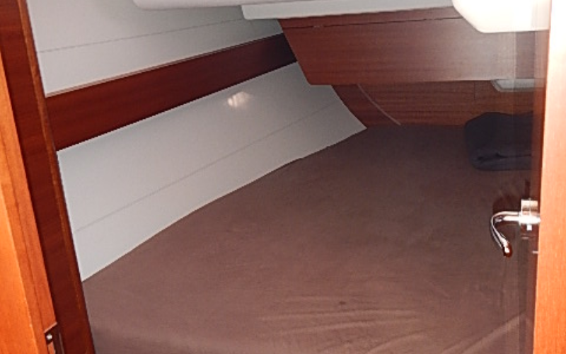 DUFOUR 380 — photo 91