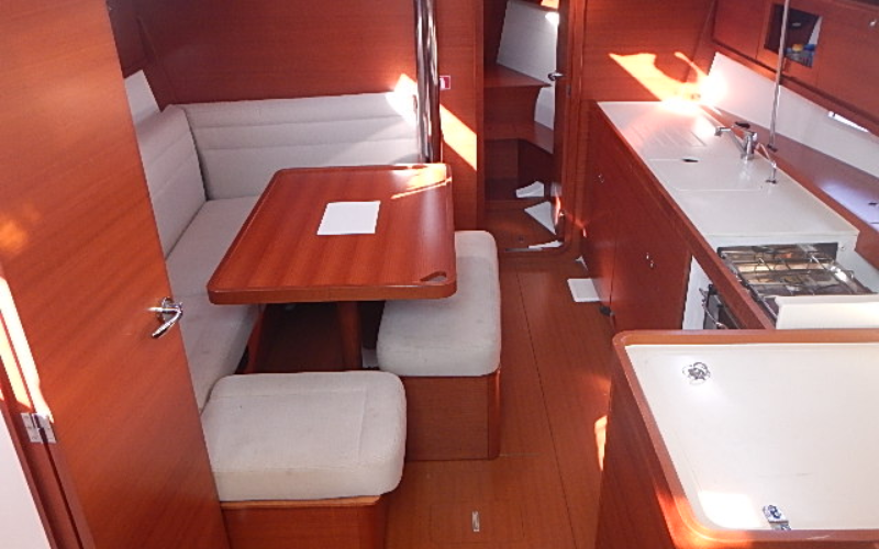 DUFOUR 380 — photo 90