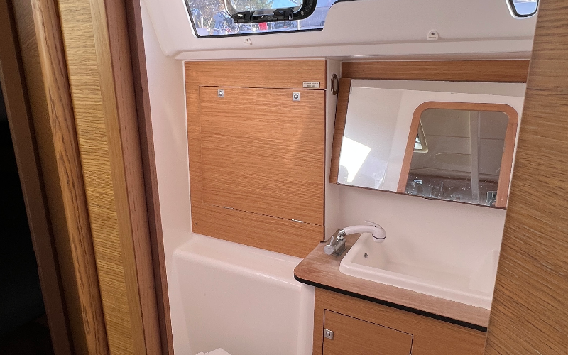 DUFOUR 382 GL — photo 292